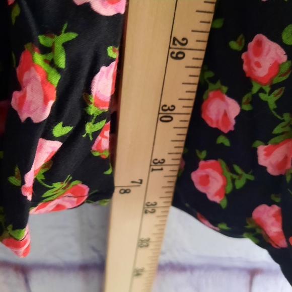 TOBI Black Red Floral Print Mini Dress Size M - Picture 15 of 15